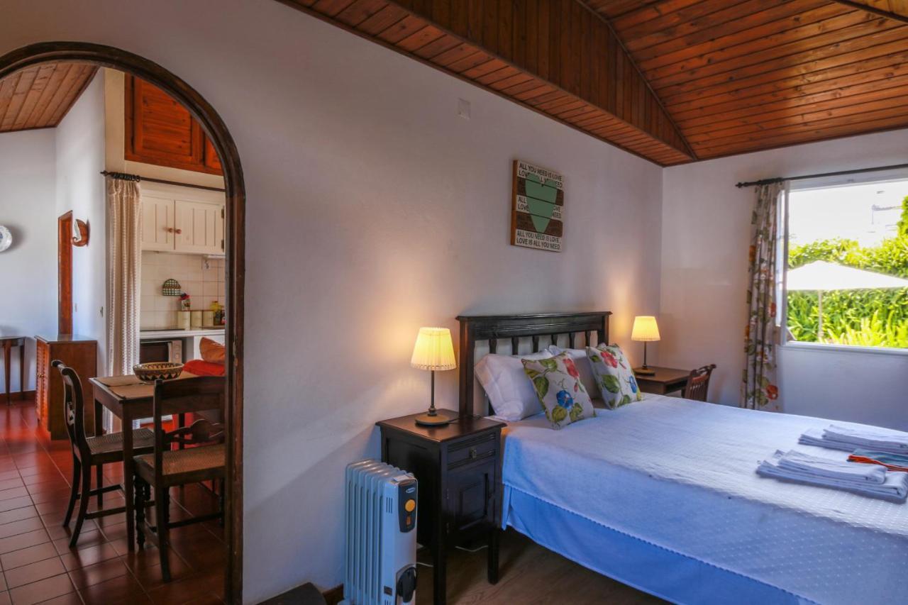 Domus Adepta Charming W Garden Villa ฟูร์นัส ภายนอก รูปภาพ
